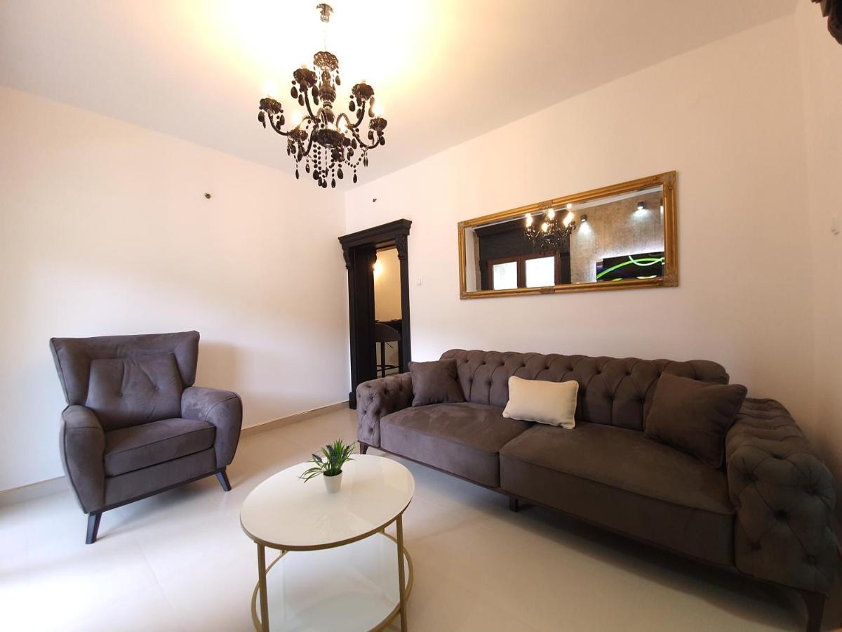 Clive Apartments Kotor Eksteriør billede